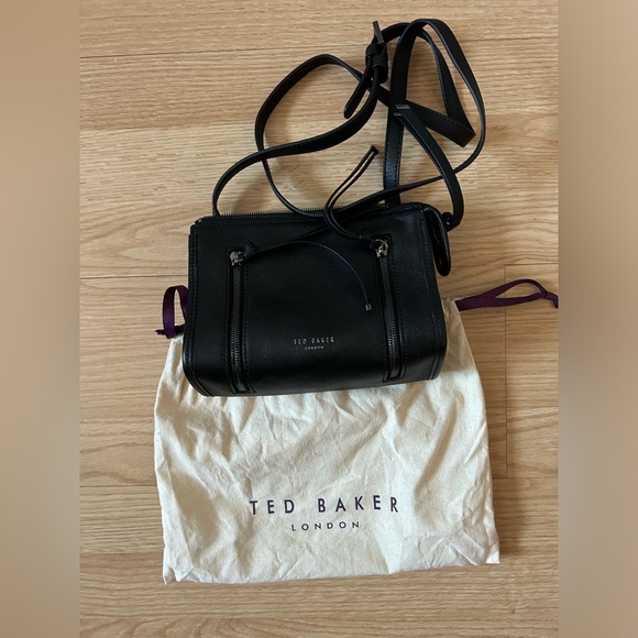 brand new Ted Baker real leather purse - Picture 2 of 2